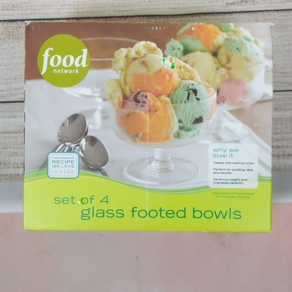 FOOD network set of 4 footed bowls